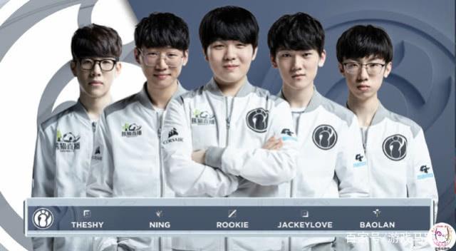 作为少数在 作为少数在