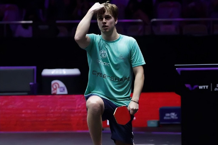 体育西甲：皇马2-1皇家社会 收获五连胜