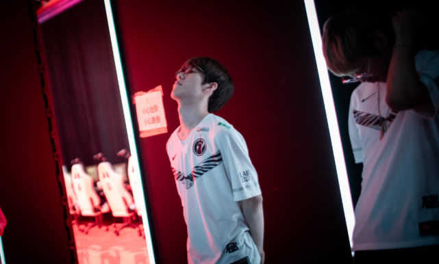 更多战术选 更多战术选