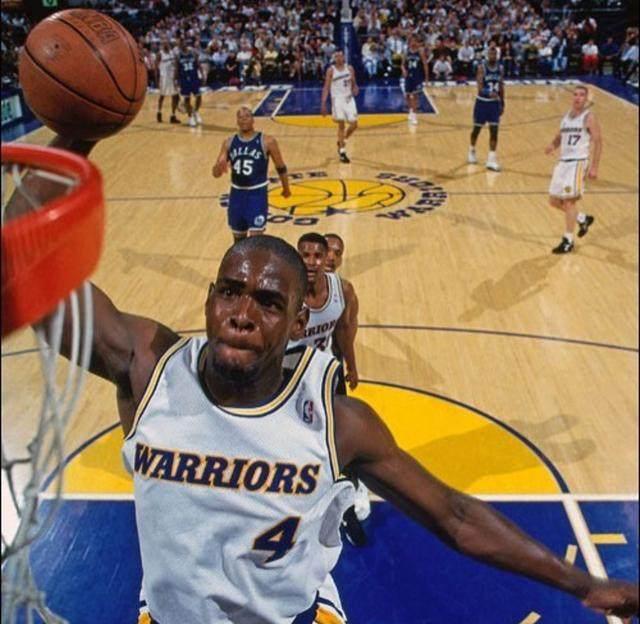 引援与本土 引援与本土